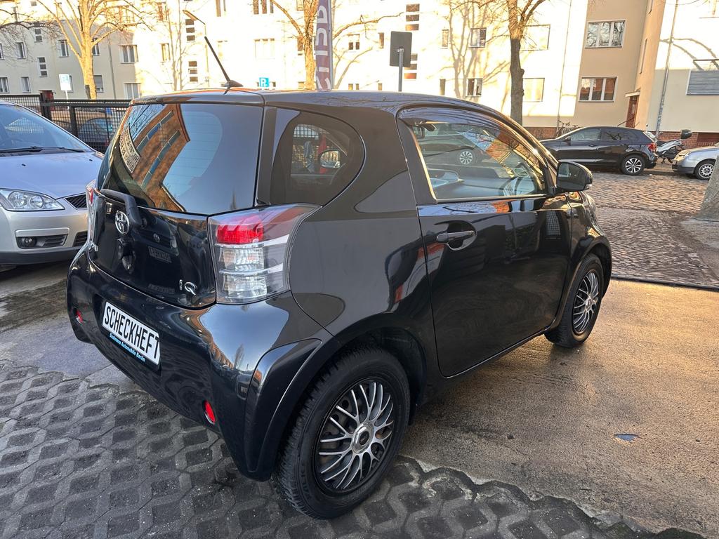 Toyota IQ