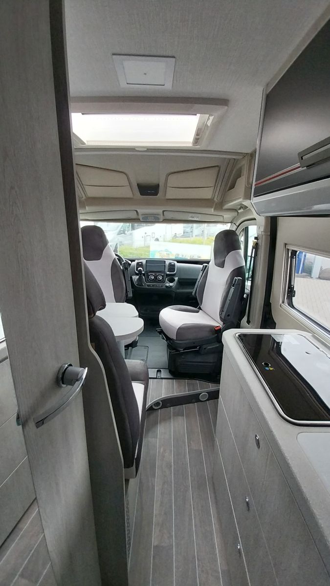 Fahrzeugabbildung Roller Team Livingstone Duo Advance € 11.619,-- SPAREN