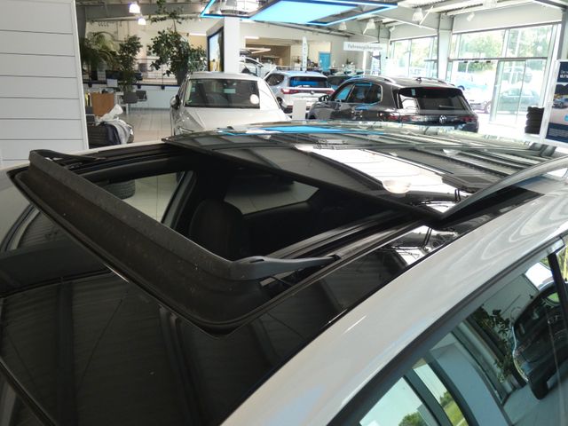 Golf GTI PANO STHZ SOUNDSYSTEM