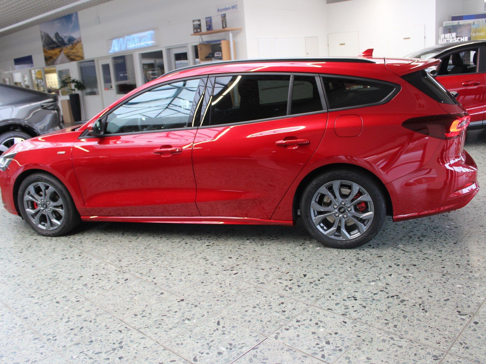 Fahrzeugabbildung Ford Focus ST-Line 1,0 EcoBoost Mild Hybrid