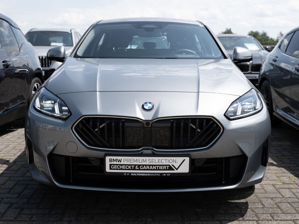 BMW 120 AHK HUD 360° LED NAVI KAMERA SHZ PDC KEYLESS foto 3