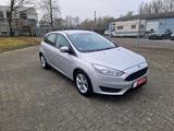 Ford Focus Lim. 1.0 Eco Boost Navi PDC Klima Tüv Insp - gebrauchte Ford Focus aus dem Jahr 2016