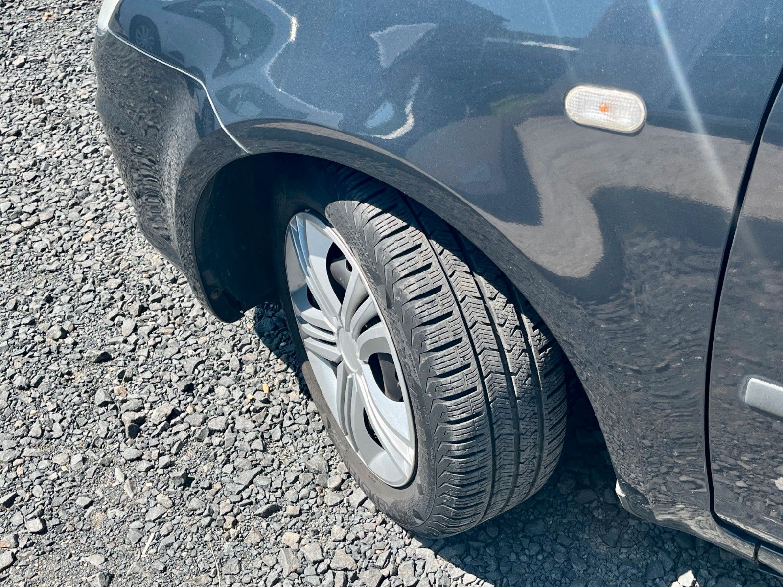 Fahrzeugabbildung Ford C-MAX 1.6 Style Klima TÜV 03/2026 AllWetter AHK