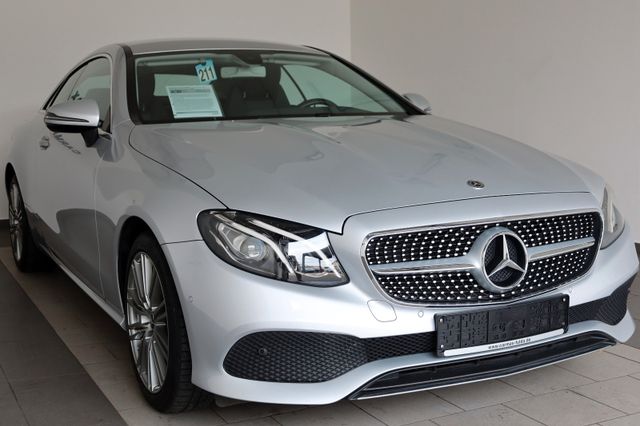 Mercedes-Benz E 200 CoupeAvantgarde,T.Leder,Navi,LED,Kamera,WR