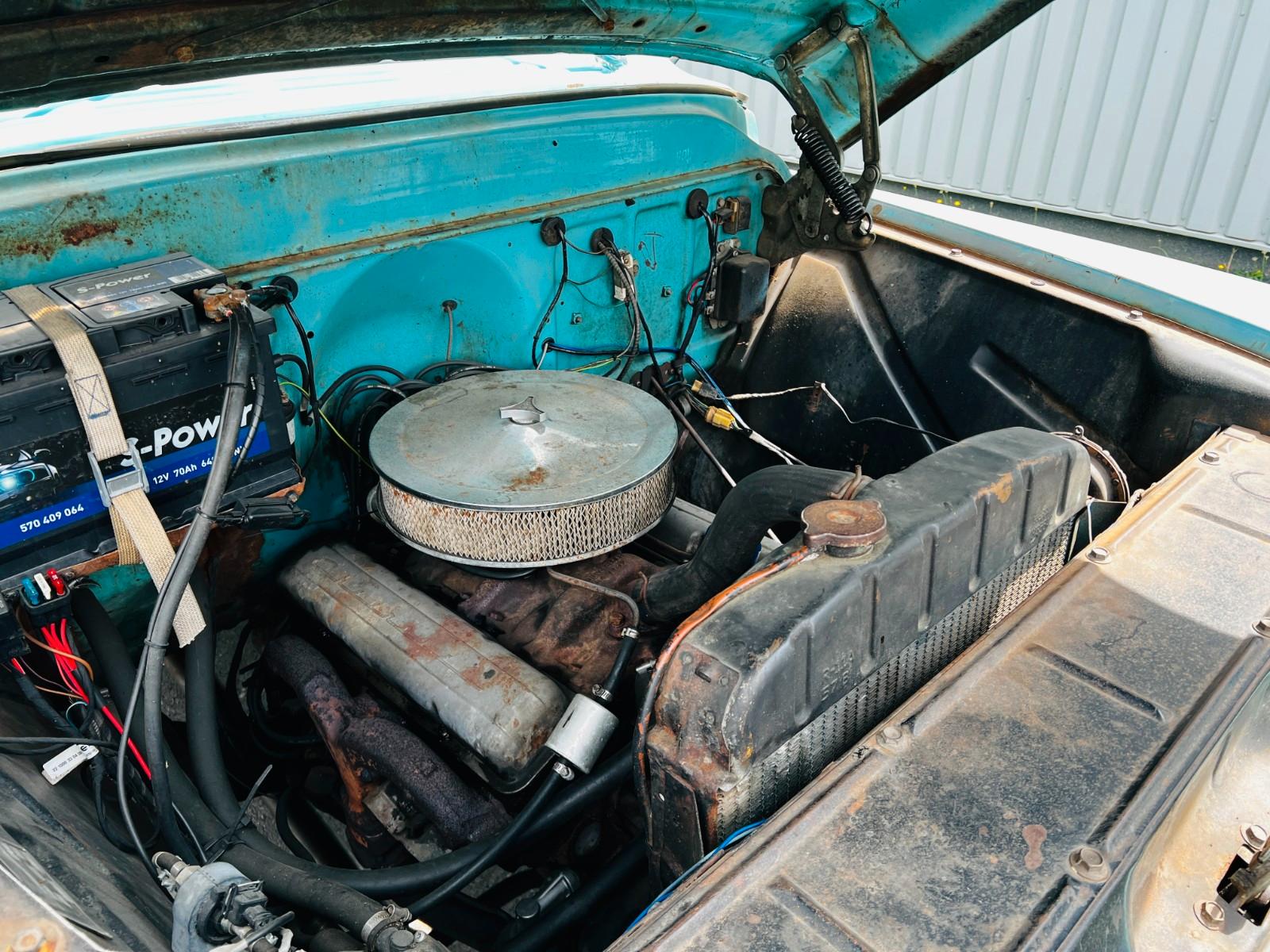 Chevrolet 3100 NAPCO 4x4 V8 *OLDTIMER*TÜV NEU*