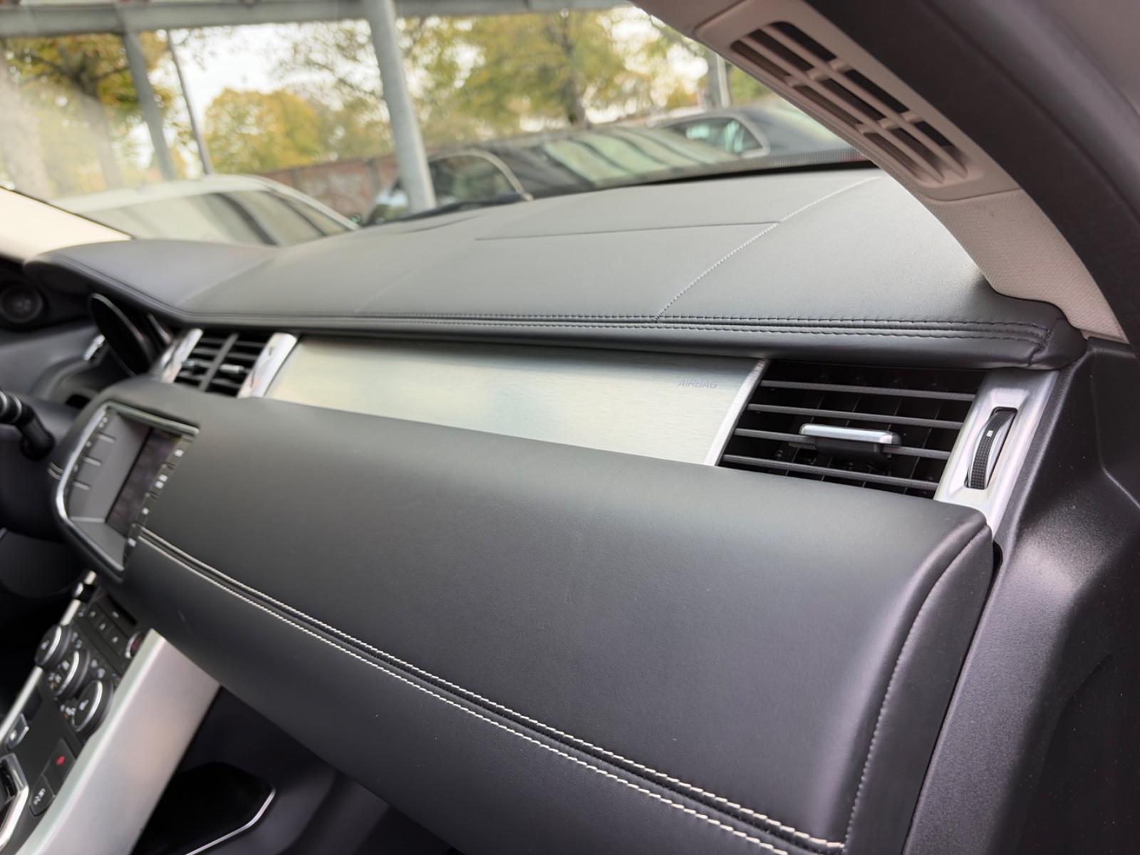 Land Rover Range Rover Evoque Prestige Aut.|LEDER|NAVI|PANO