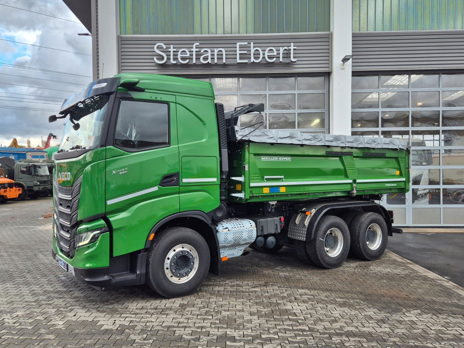 Fahrzeugabbildung Iveco AS300X58Z HR ON+ Meiller Bordmatic AHK Intarder