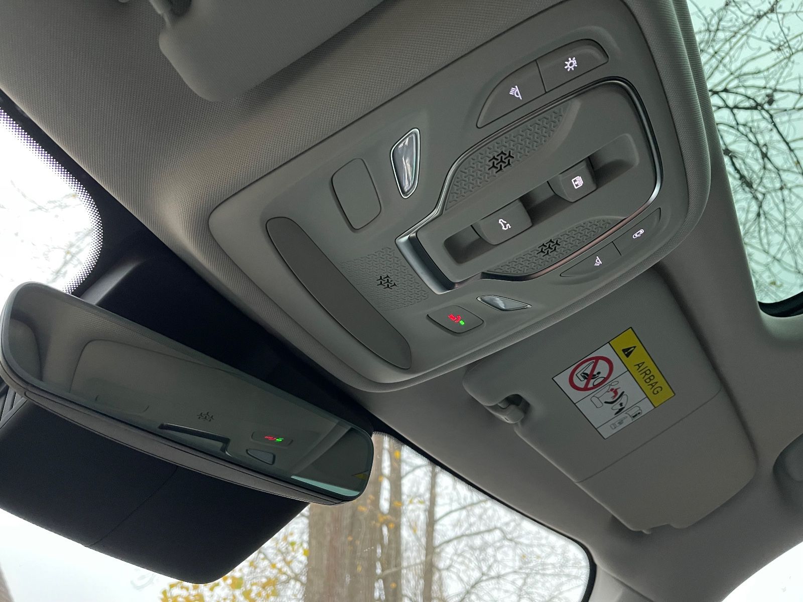 Fahrzeugabbildung MG Marvel R Performance*BOSE*PANO*LEDER*MEMO*LED