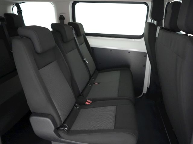 Vivaro C KOMBI M CDTI 9-SITZER+NAVI+SCHIEBETÜR R