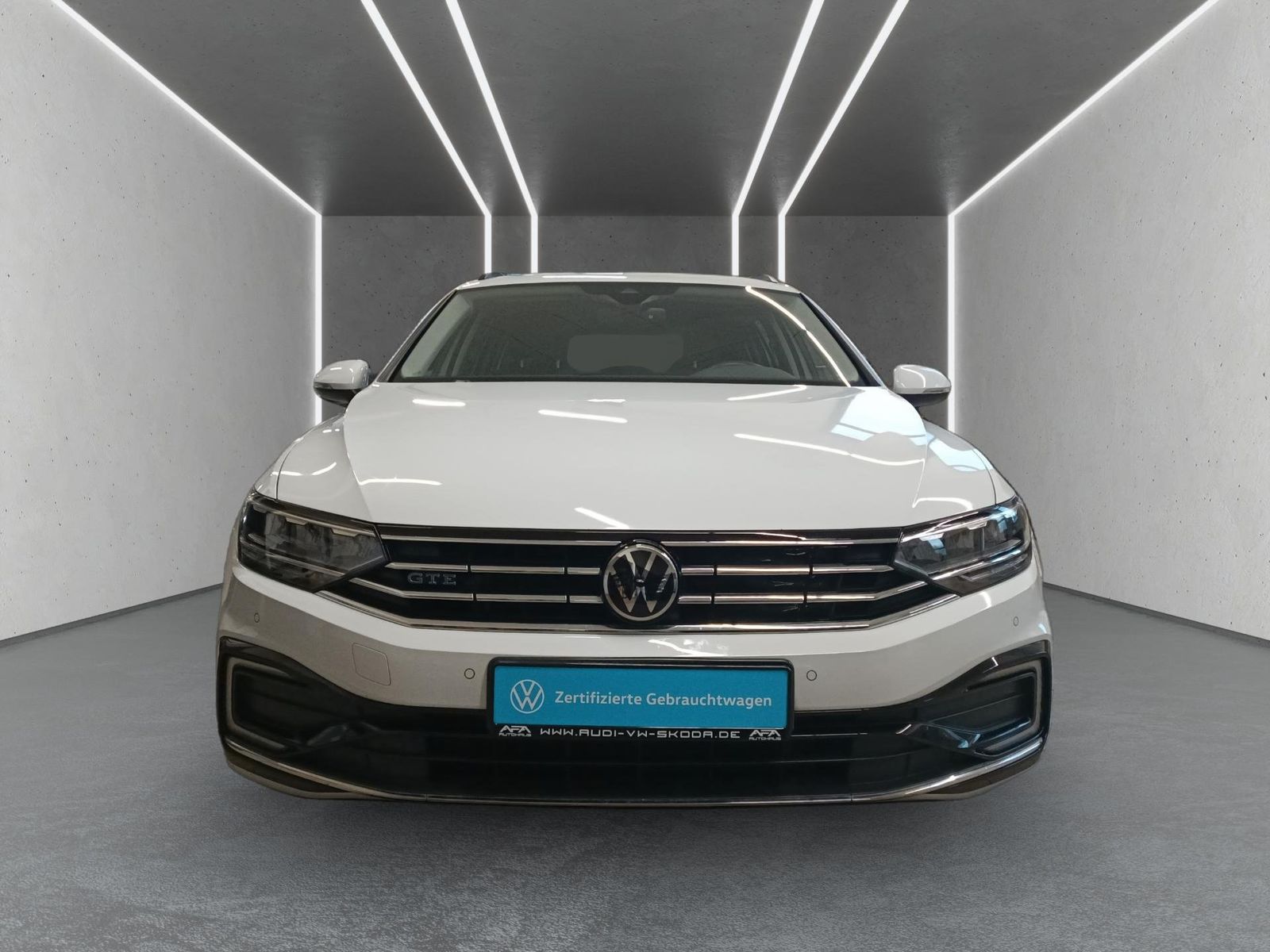 Volkswagen Passat - Bild 6