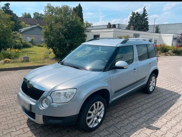 Skoda YETI 1,2 TSİ Benzin