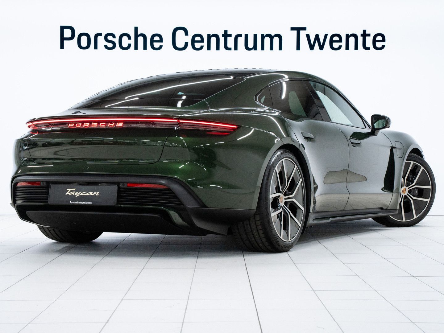 Porsche Taycan Black Edition imagem 3