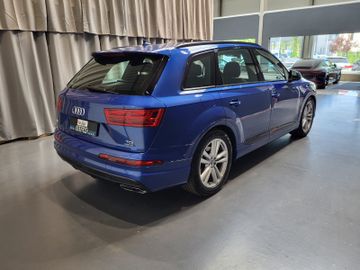 Audi Q7 - 4
