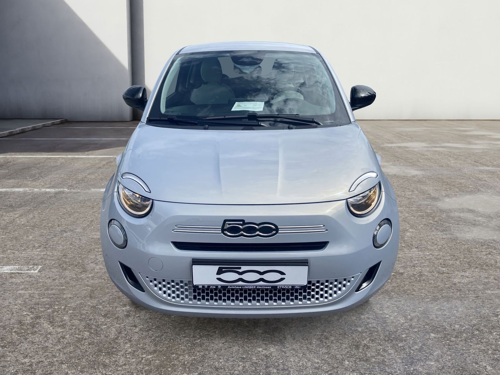 Fiat 500 Hybrid Limousine ICON  imagem 2