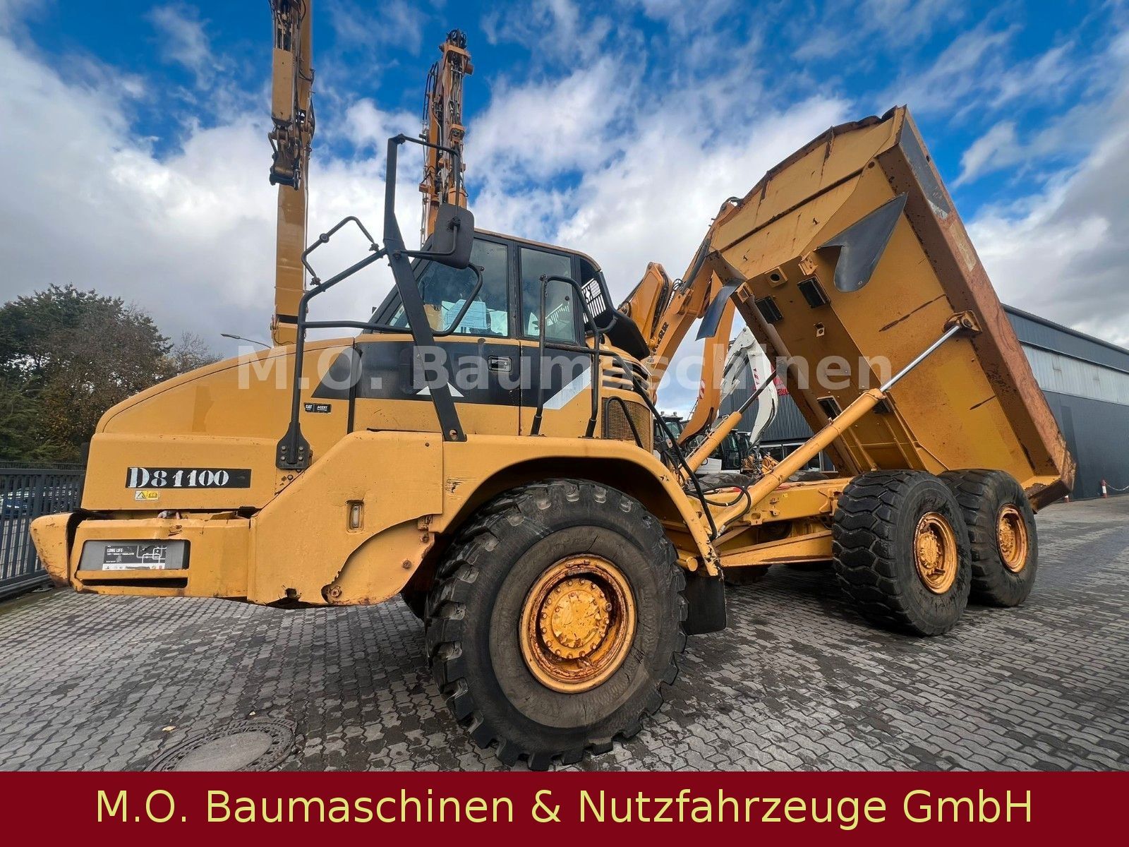 Fahrzeugabbildung CAT CAT 730 / Dumper /