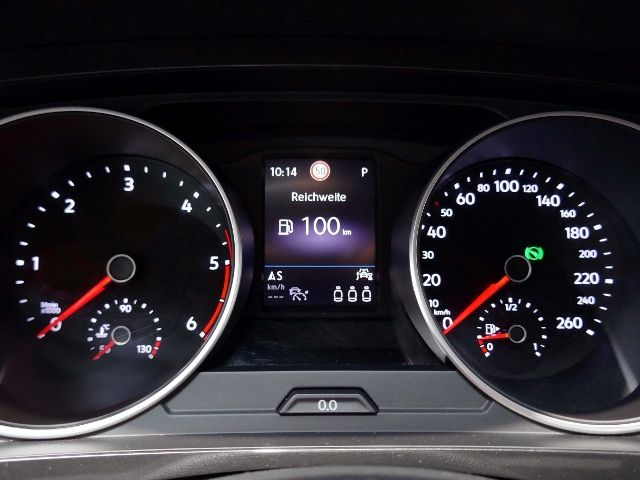 Fahrzeugabbildung Volkswagen Tiguan  Life 2.0 TDI 4Motion | LED AHK Navi