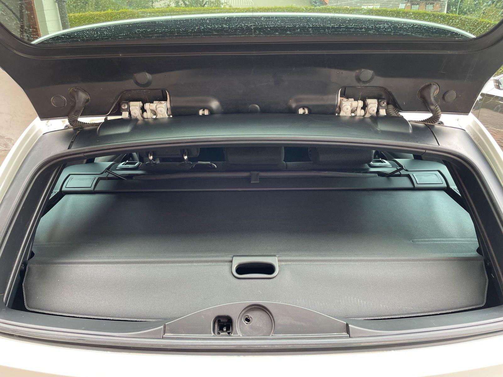 BMW 325 2008 — photo 10