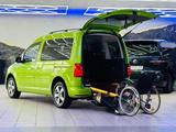 Volkswagen Caddy -1,4-DSG-Rollstuhlgerecht-Rampe - Volkswagen: Grün