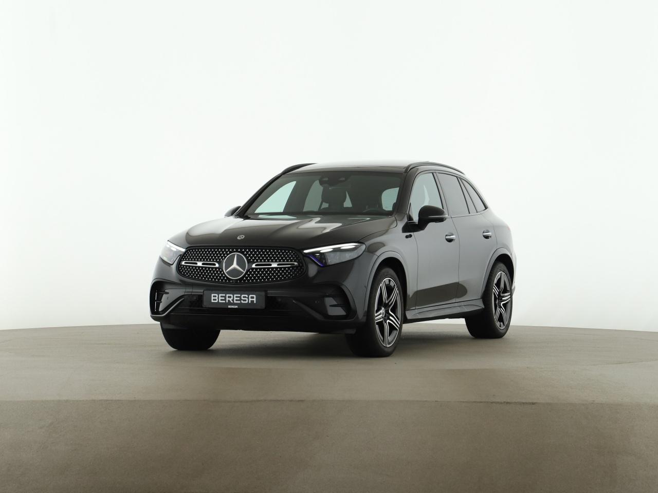 Mercedes-Benz GLC 300 4M AMG Pano AHK Burmester Distronic 360