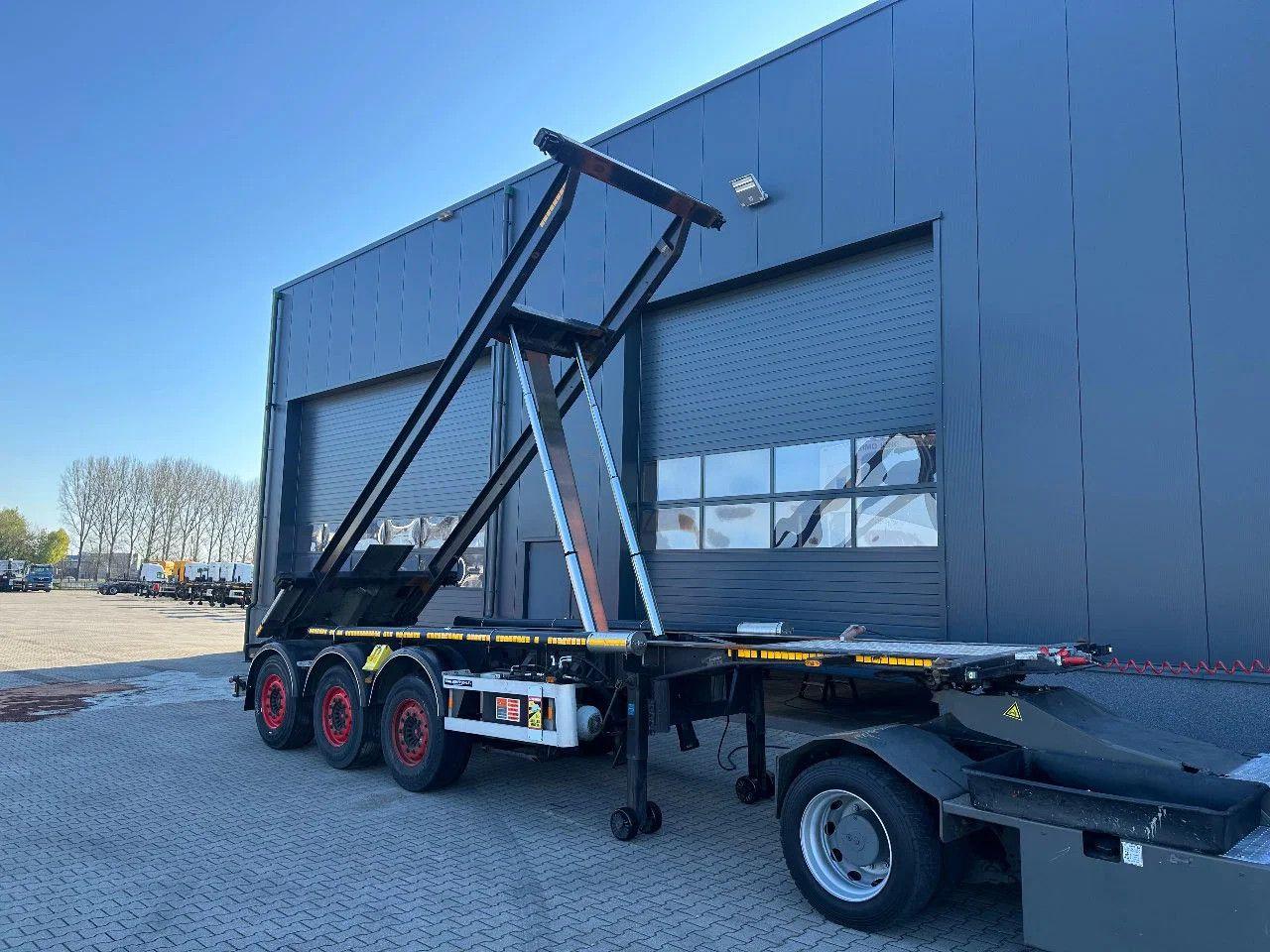 Vanhool 20FT Tipping-chassis (66 degrees, 380V operated)