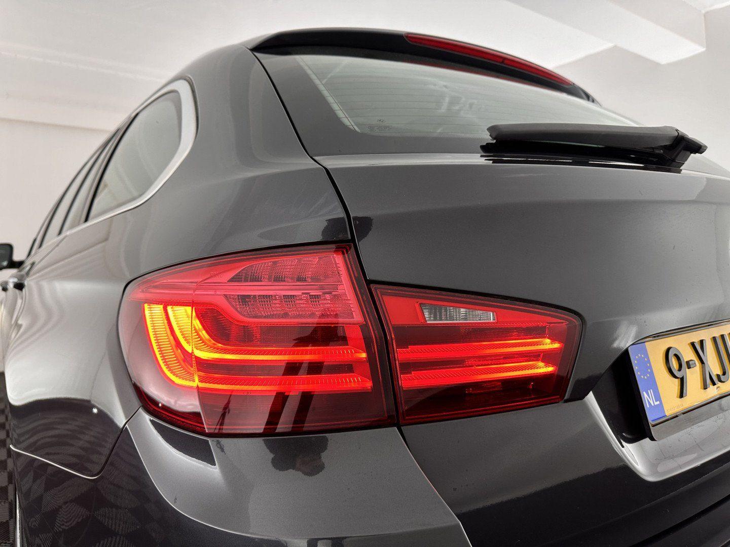 BMW 518 2014 — photo 29