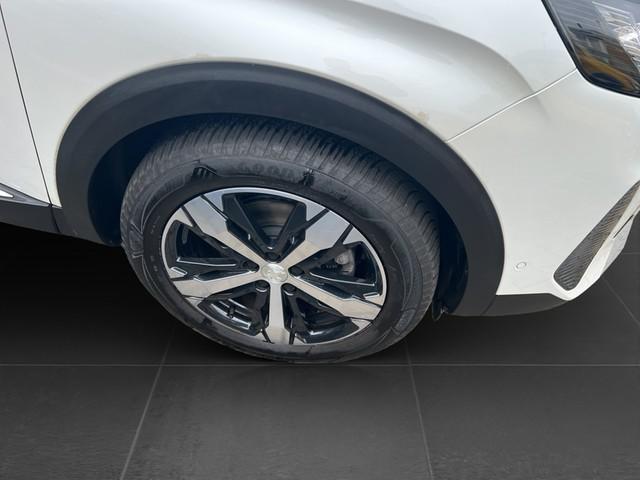Peugeot 3008 GT 1.2 PT 130 EAT8 +ACC+NAVI+LED+CAM+