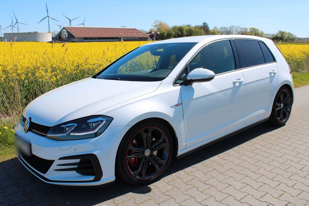 Image of Volkswagen Golf