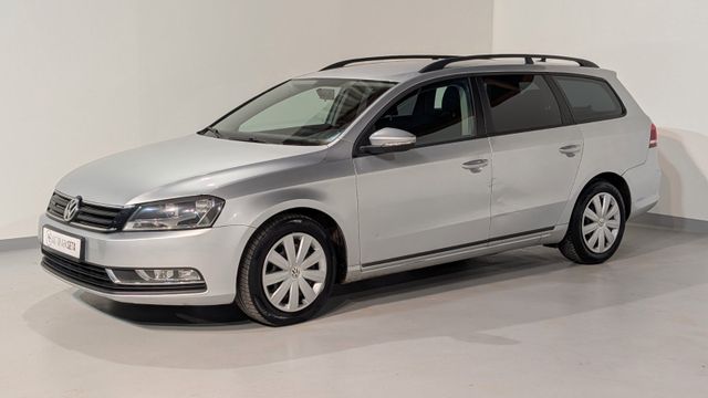 Volkswagen Passat 1.6 TDI Variant Trend ISOFIX*SITZHZG*AHK