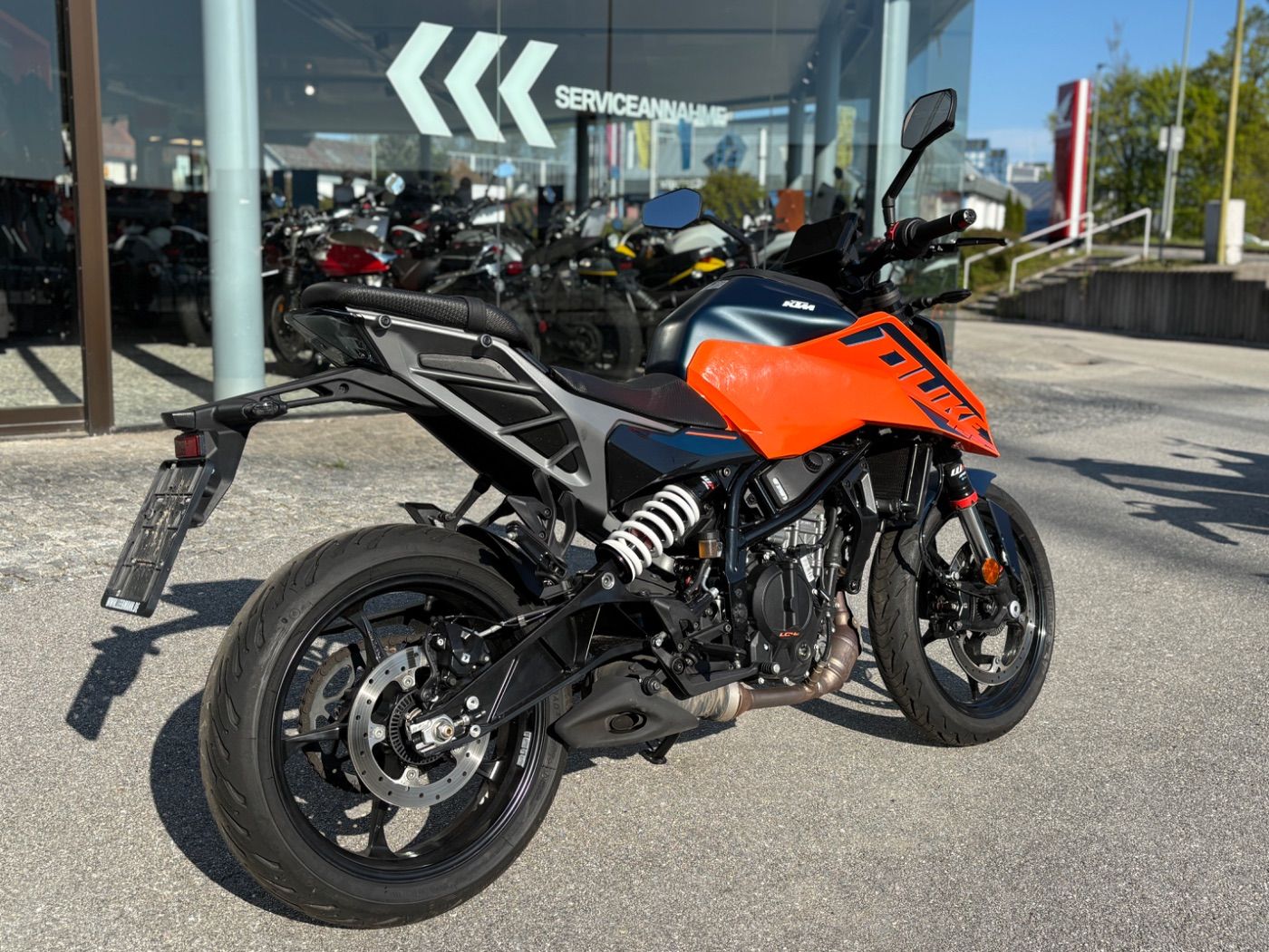 Fahrzeugabbildung KTM 125 Duke