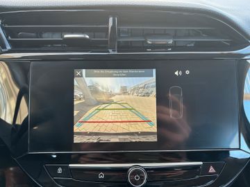 Fotografie des Opel Corsa F Kamera LED Sitzheizung Allwetterreifen