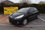 Peugeot 207 1.4 E-HDi Urban Airco - Peugeot 207 aus 2014