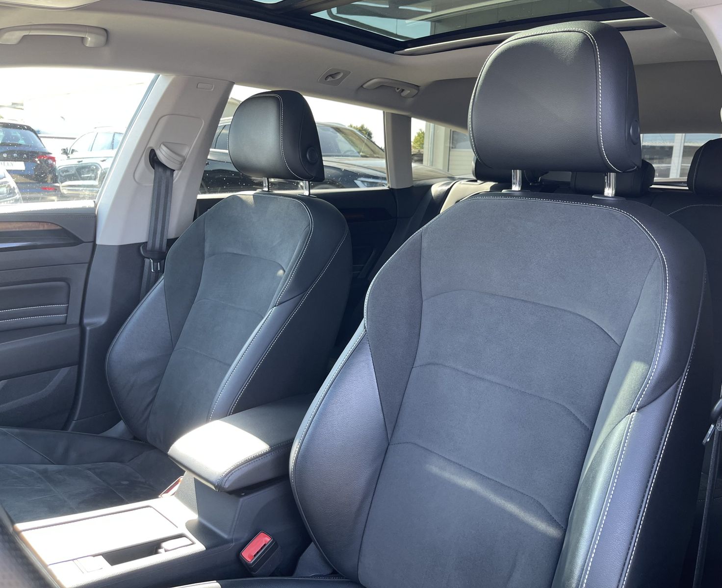 Fahrzeugabbildung Volkswagen Arteon Shooting Brake 2.0 TDI*AHK*Harman Kardon*