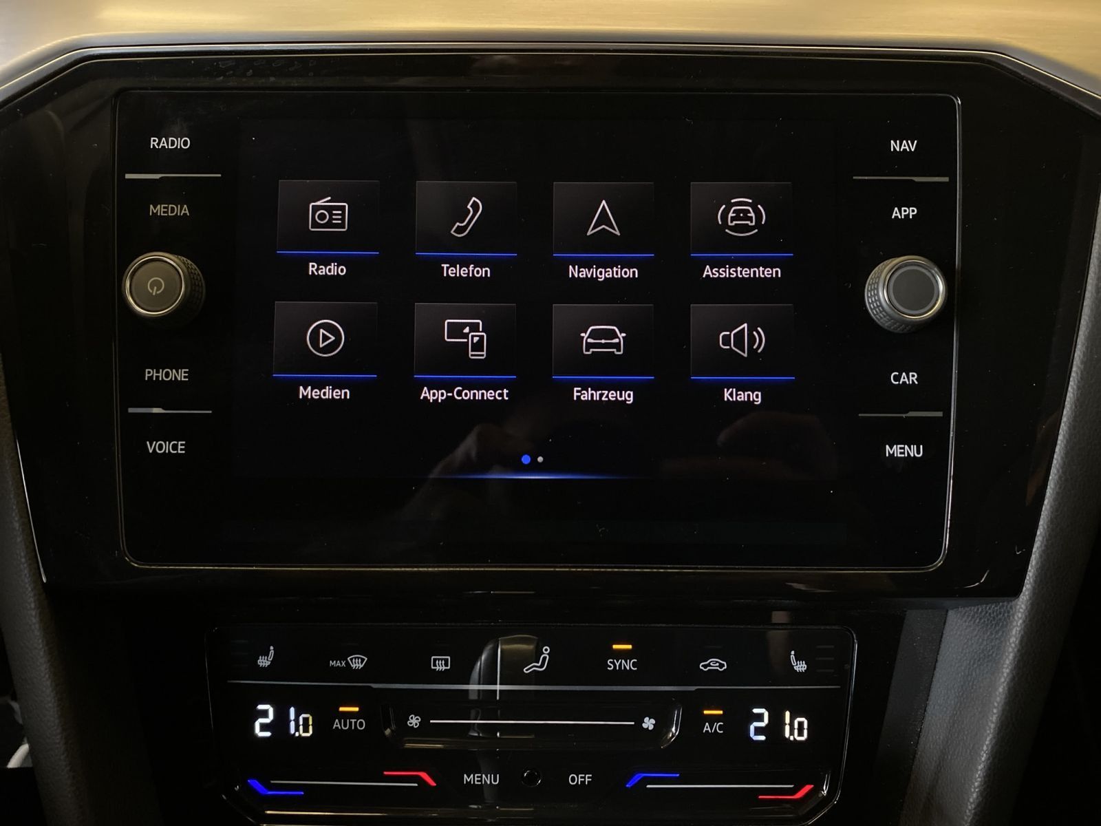 Volkswagen Passat Variant - Bild 7