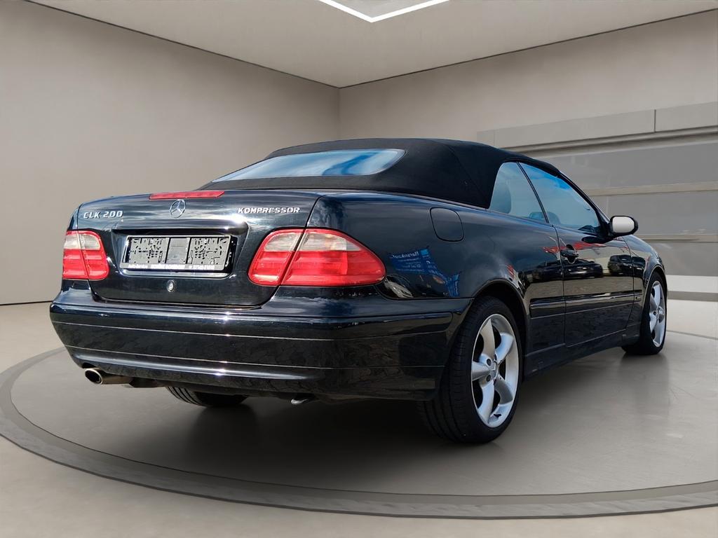 Mercedes-Benz CLK 200