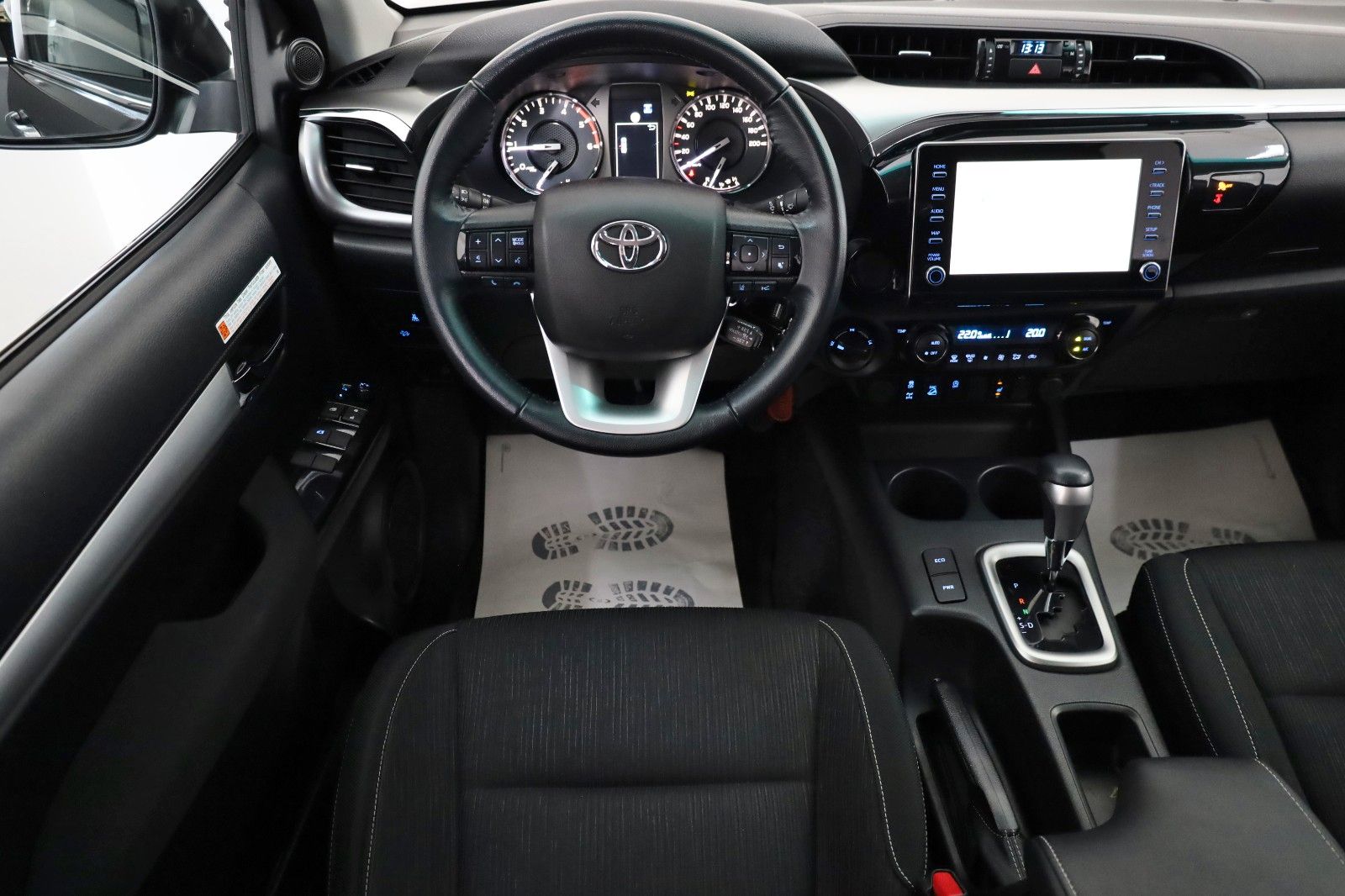 Fahrzeugabbildung Toyota Hilux 2.8 Comfort 4x4,Kamera,HardTop,CarPlay,AHK