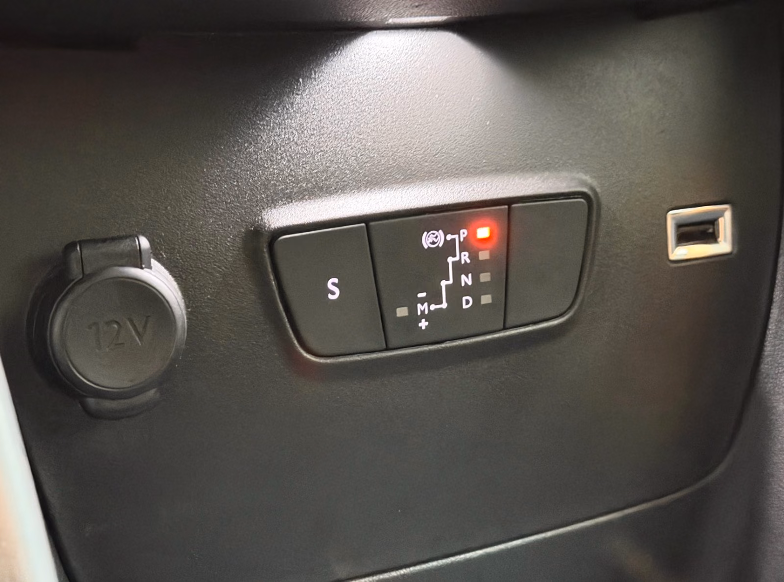 Citroën C3 Aircross 1.2 PureTech 130 Automatik C-Series