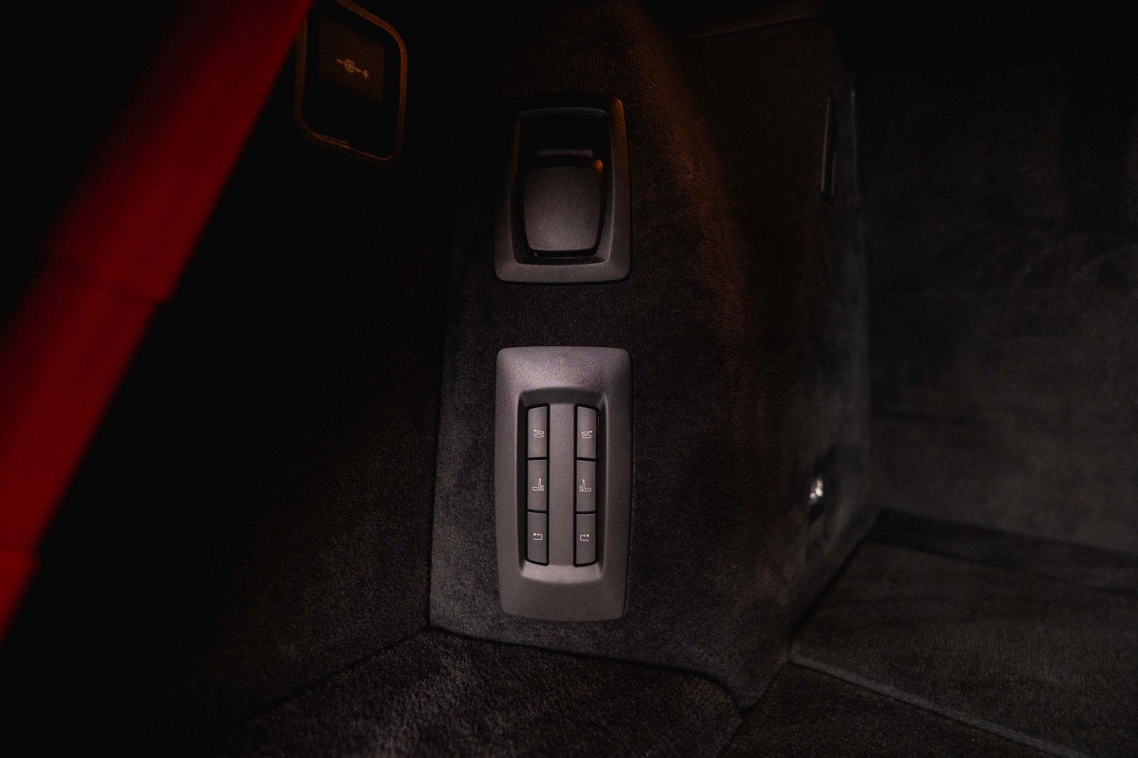 Fahrzeugabbildung BMW 550i xDrive Gran Turismo M-Sport *Pano*ACC*HU*