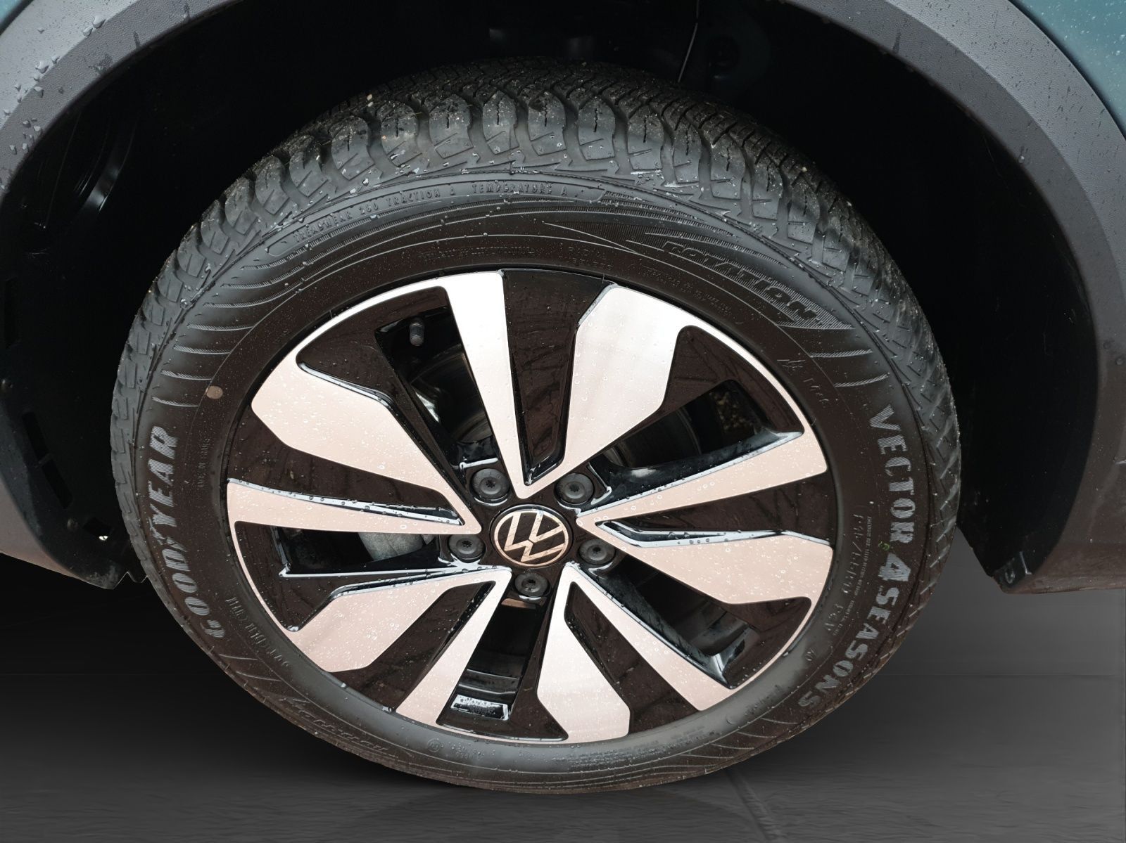 Volkswagen T-Roc - Bild 8