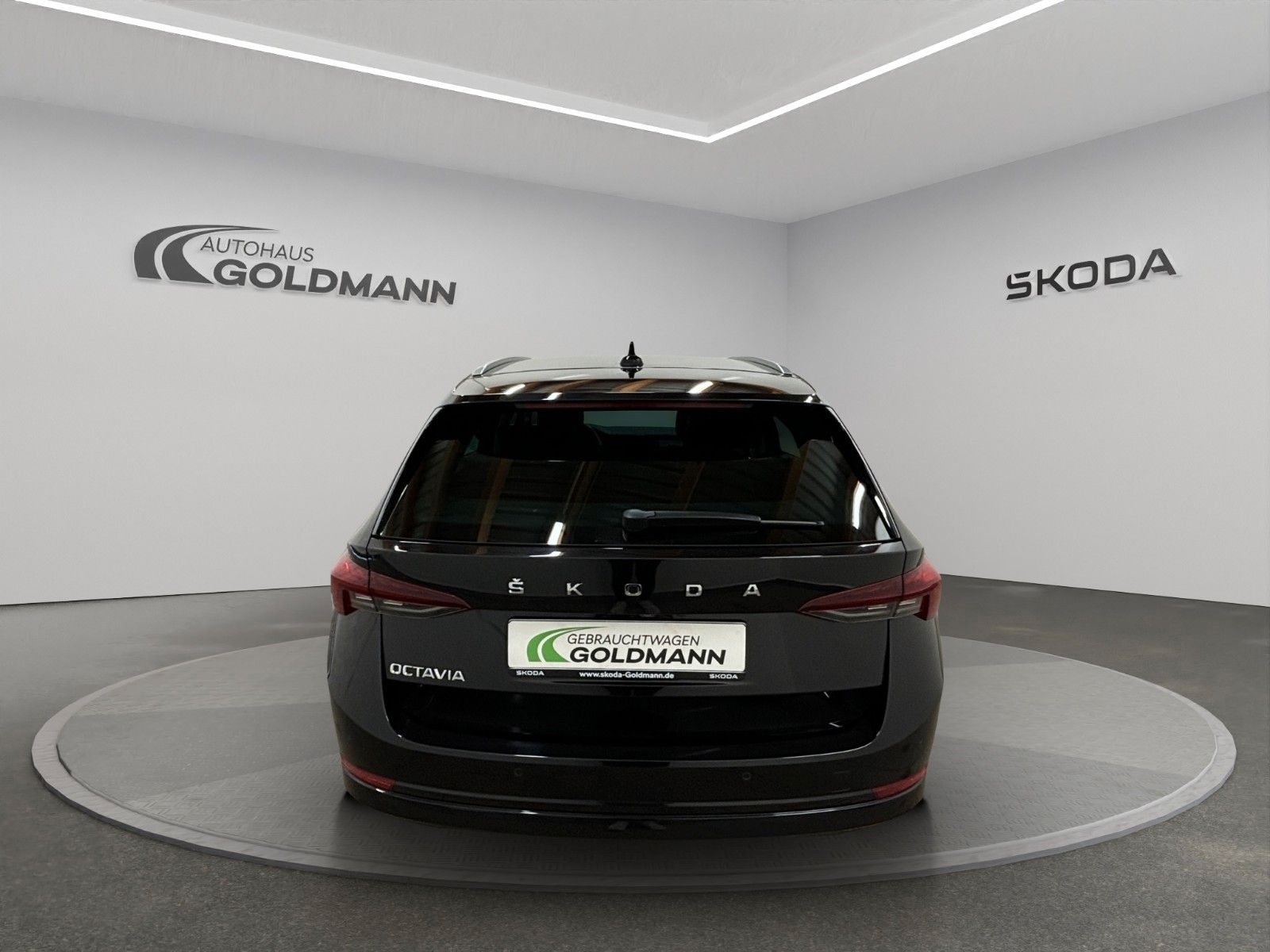 Fahrzeugabbildung SKODA Octavia Combi First Edition 2.0 TDI DSG 110 kW