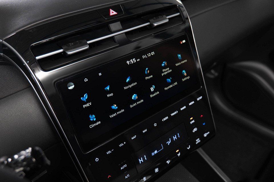 Fahrzeugabbildung Hyundai TUCSON Plug-in Navi Funktion