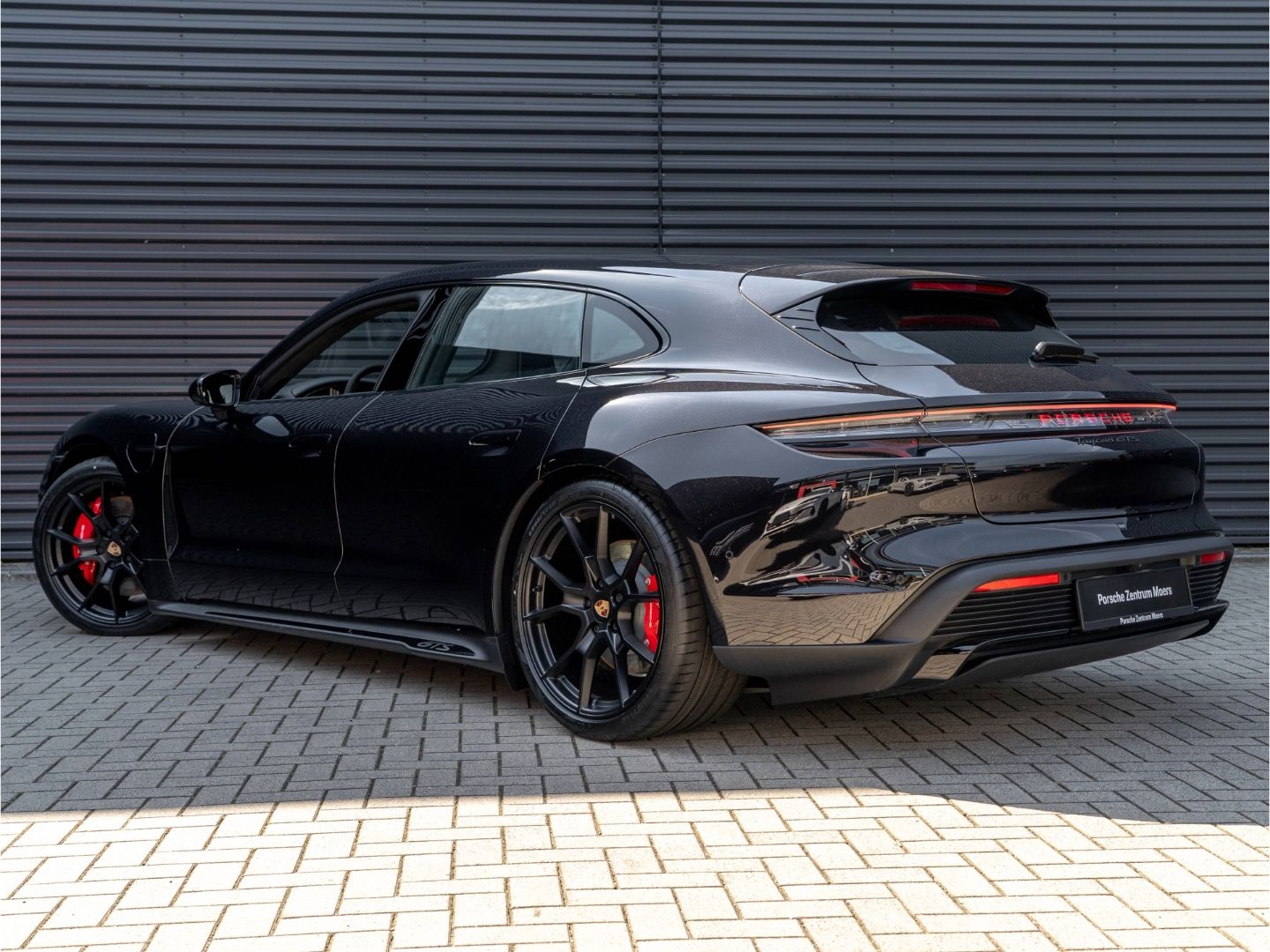 Porsche Taycan GTS Sport Turismo UPE 177.000€ imagem 3