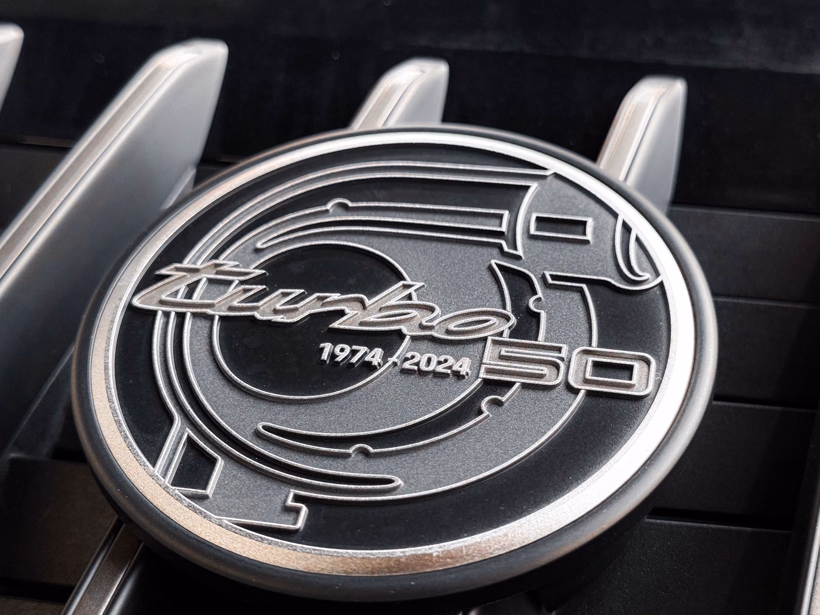 Porsche 911 Turbo S 50 Jahre Lift+Burmester+Pano+360°Kam