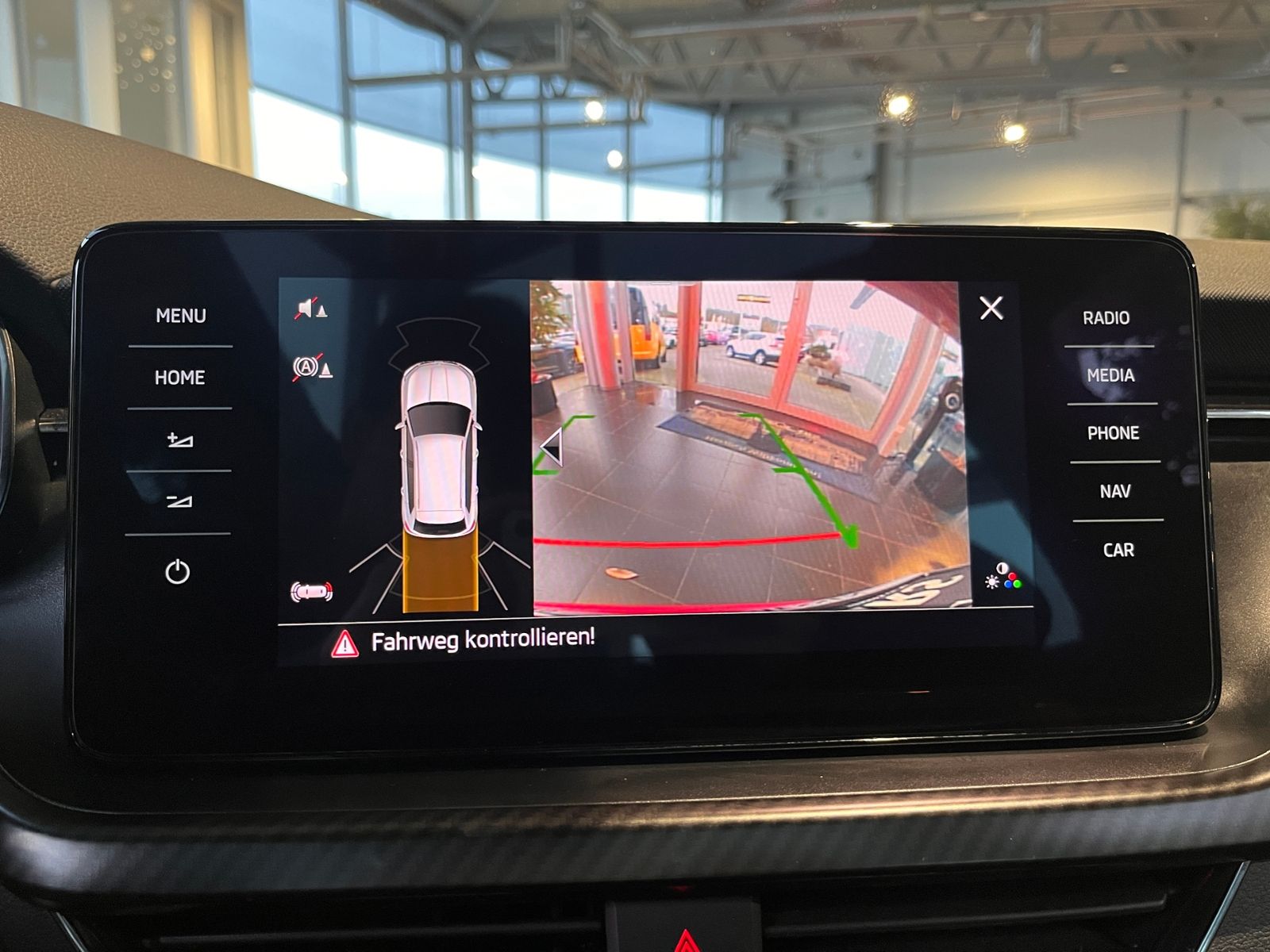 Fahrzeugabbildung SKODA Kamiq Monte Carlo LED NAVI ALU