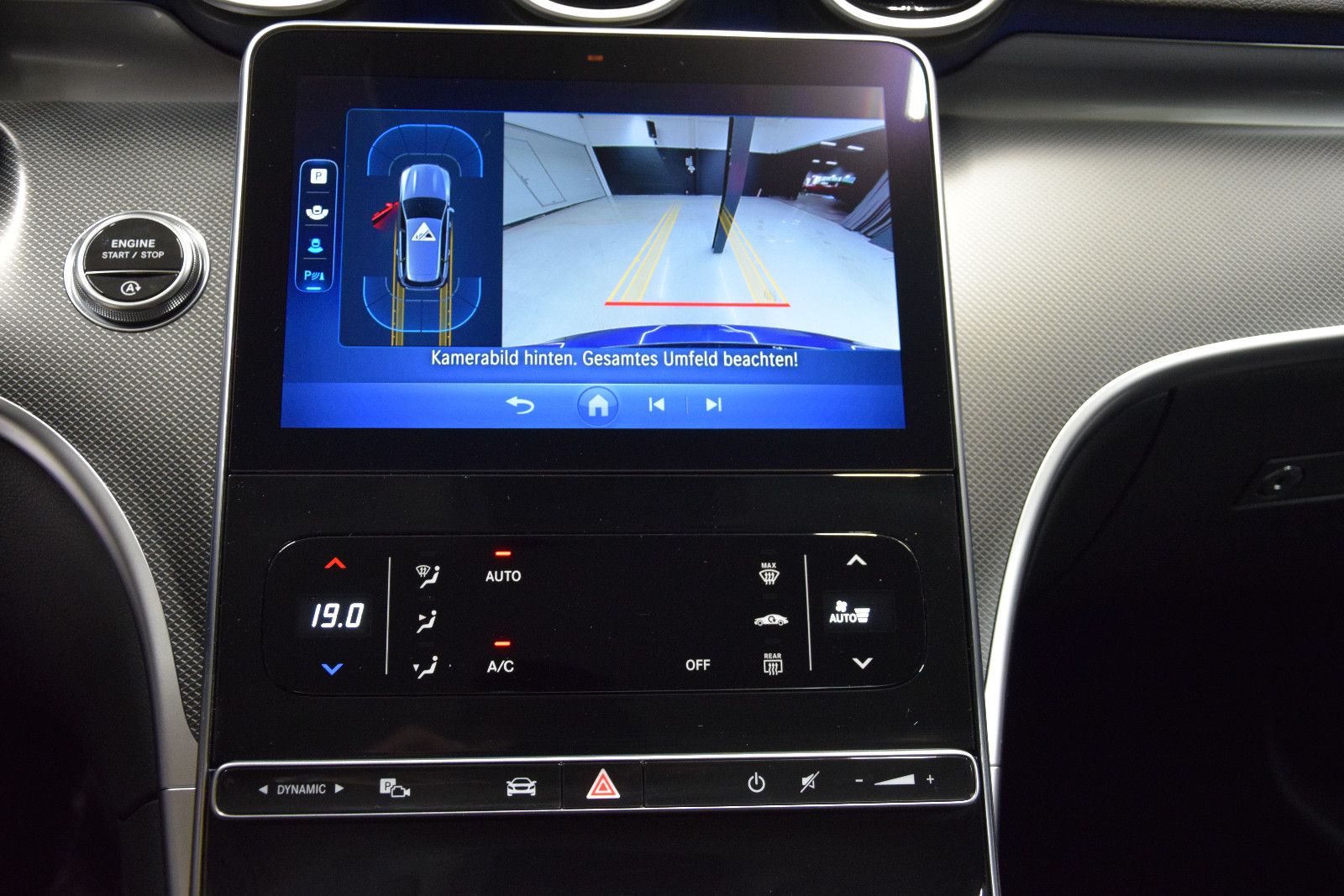 Fahrzeugabbildung Mercedes-Benz C 180 C T-Modell Avantgarde MBUX LED Kamera