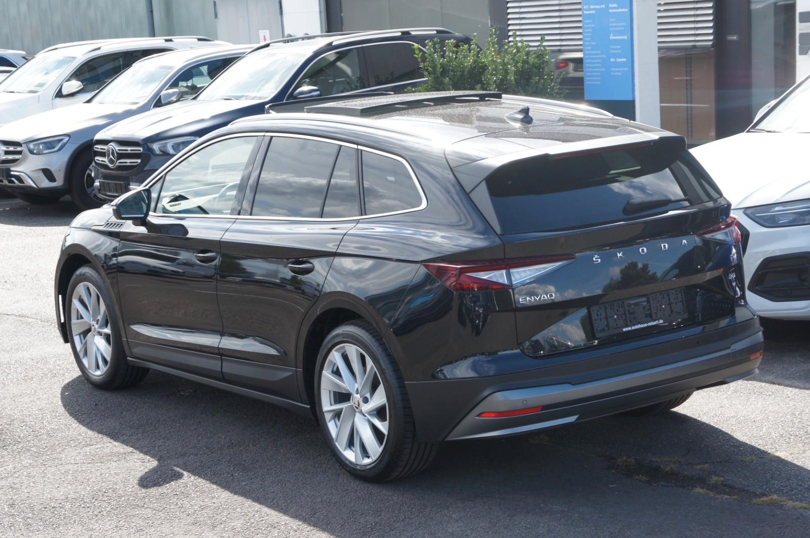Skoda Enyaq 80 Suite*9 PAKETE*DRIVE+*AHK*PANO*W-PUMPE