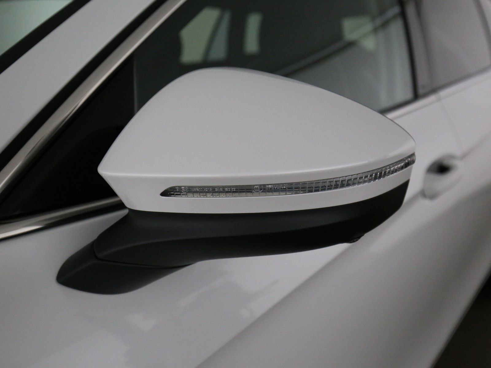 Volkswagen Passat Variant - Bild 29