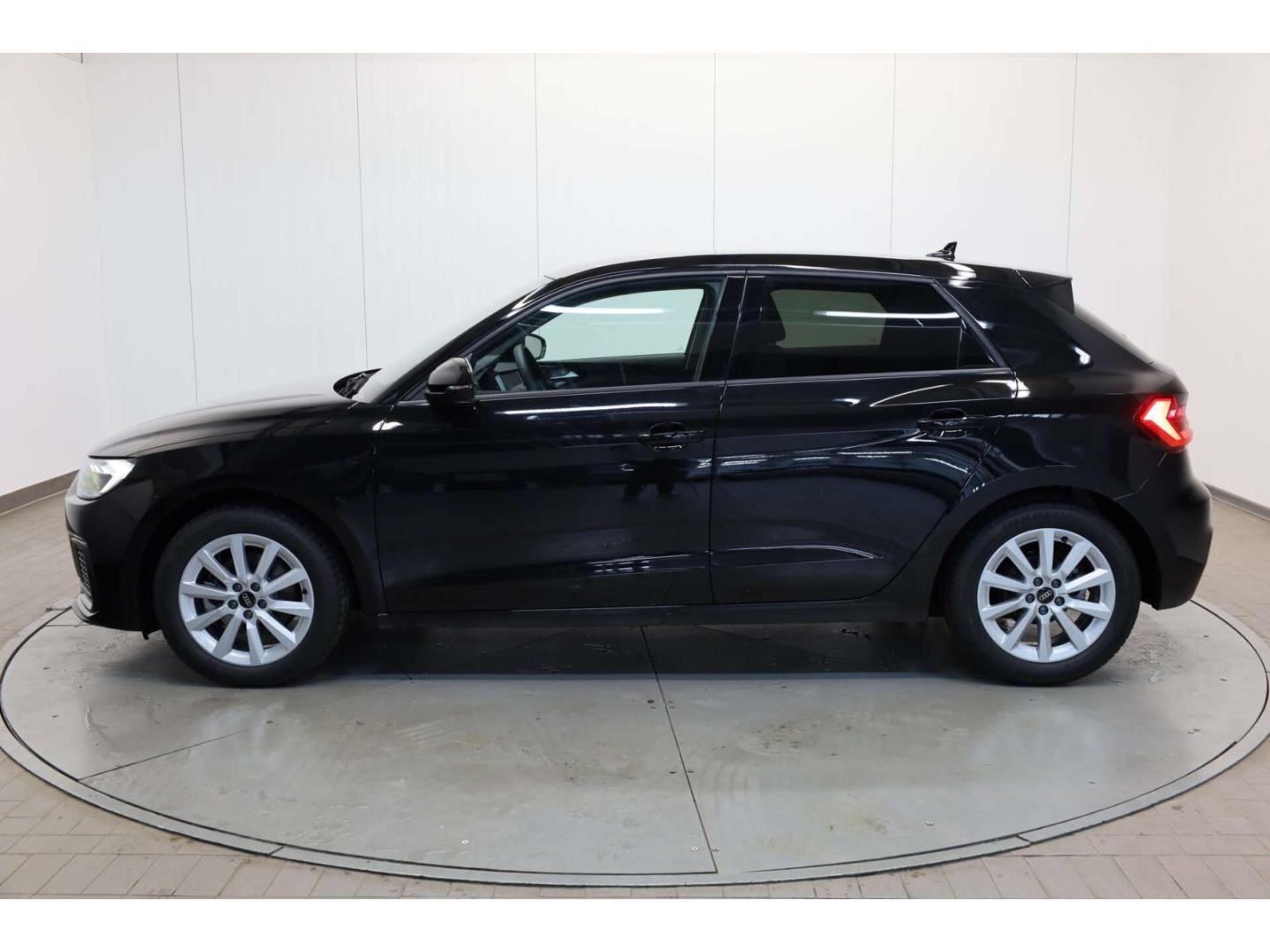 Audi A1 Sportback 30 TFSI Advanced LED/GRA/SH, миниатюра 5