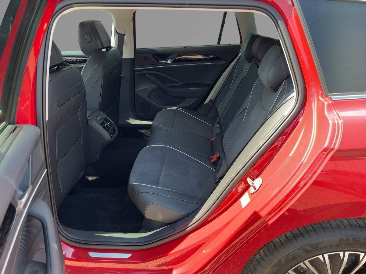 Volkswagen Passat - Bild 12