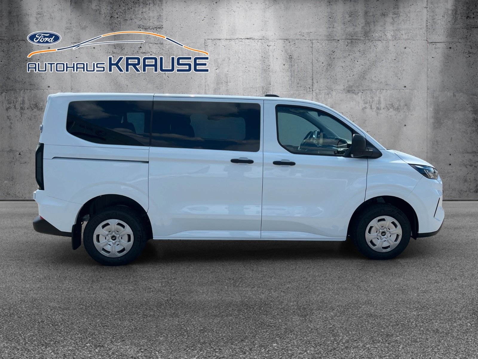 Fahrzeugabbildung Ford Transit Custom Kombi 320 L1 Trend