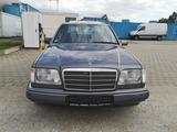 Mercedes-Benz E 220 Lim. Aus 2.Hand Alter Fahrzeugbrief vorhan - Mercedes-Benz Alt